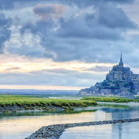 Gite Le Chausey Mont Saint Michel Pontorson Exterior photo